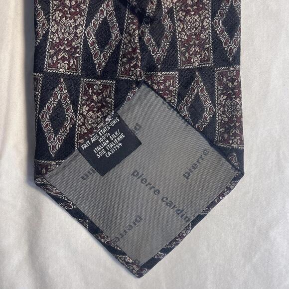 Vintage 70s Pierre Cardin Made in USA 100% Italian Silk Tie - Picture 3 of 3